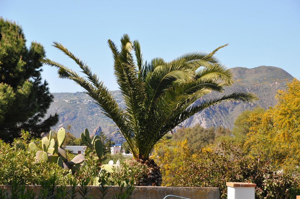 Titina Village Porto Vulcano  Zewnętrze zdjęcie