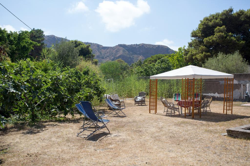 Titina Village Porto Vulcano  Zewnętrze zdjęcie